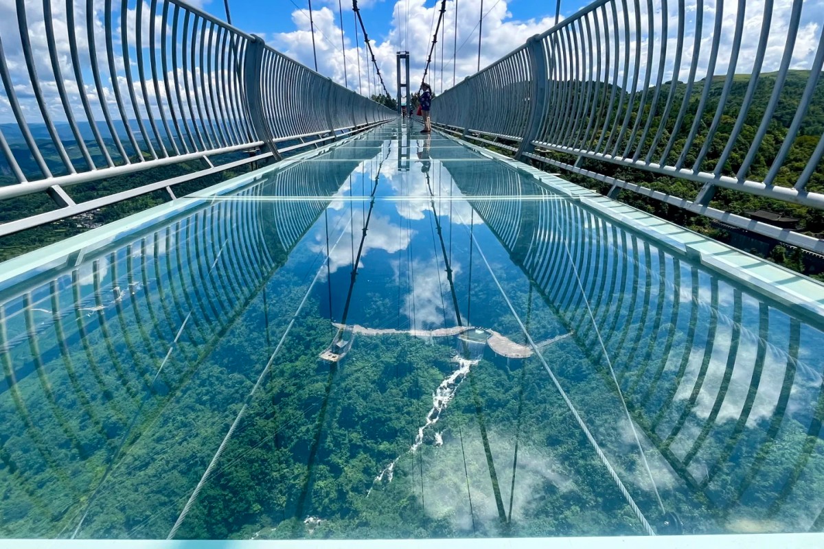 Zhangjiajie Grand Canyon Glass Bridge