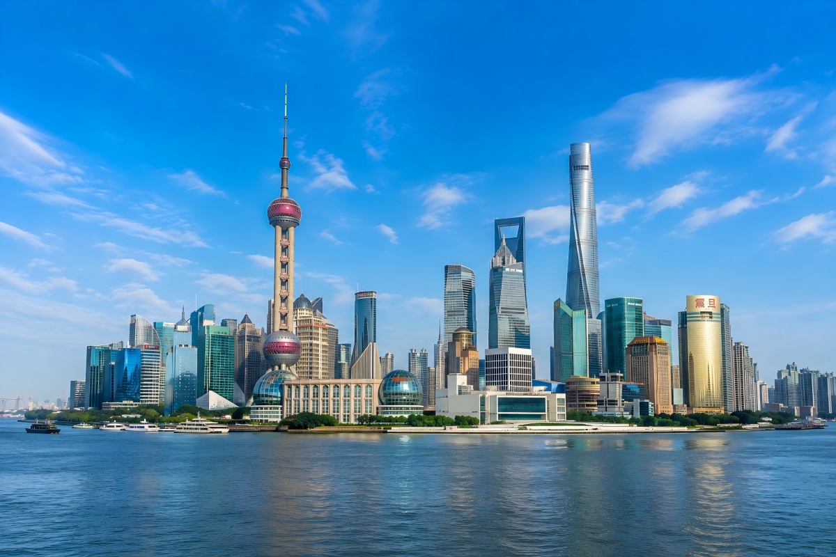 Shanghai Tower Oriental Pearl Tower and Lujiazui skyline in Pudong