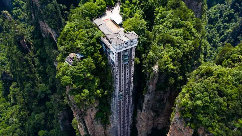 Bailong Elevator in Zhangjiajie National Forest Park
