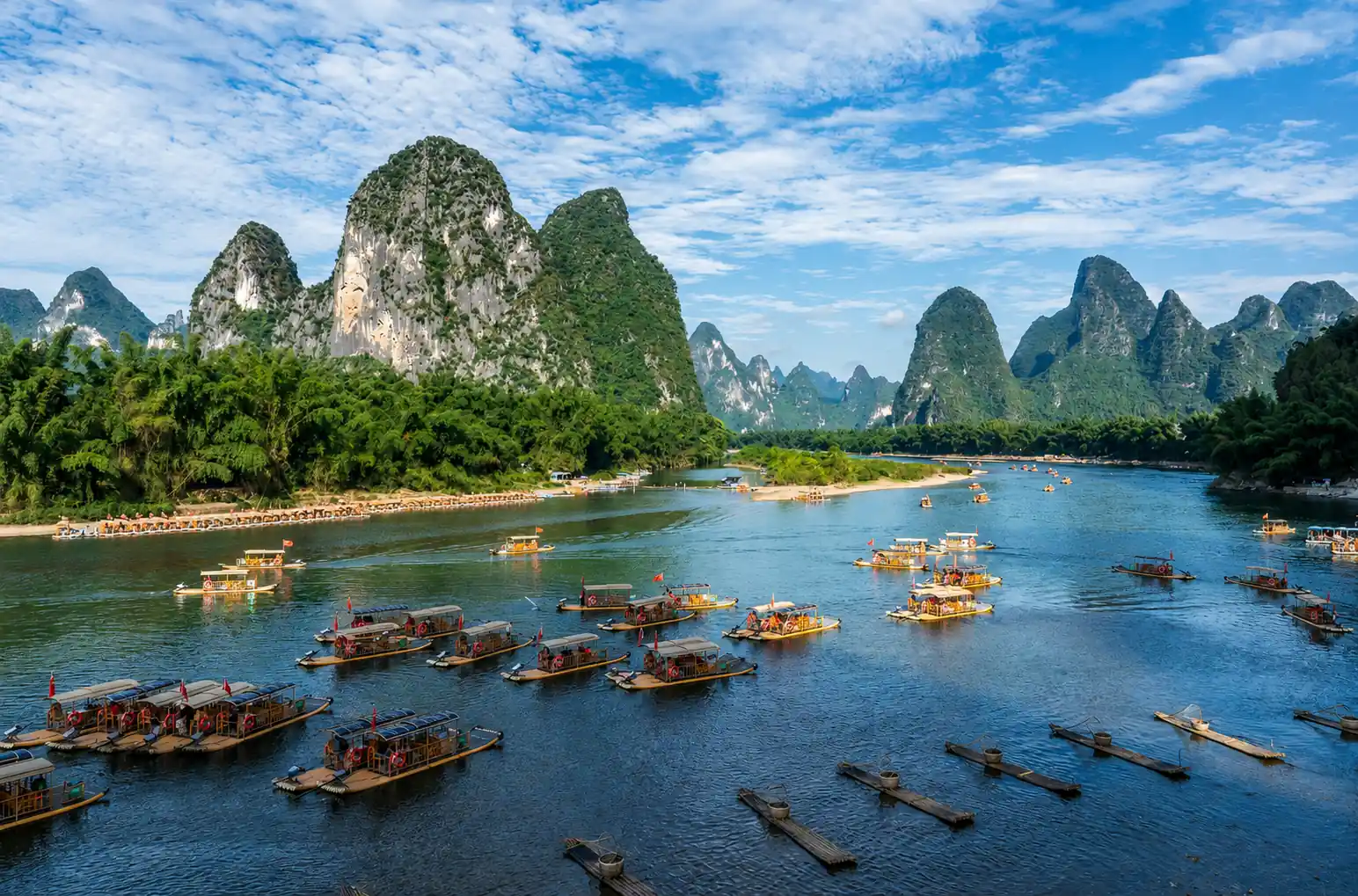 Guilin Chongqing and Yangtze River cruise multi-city tour