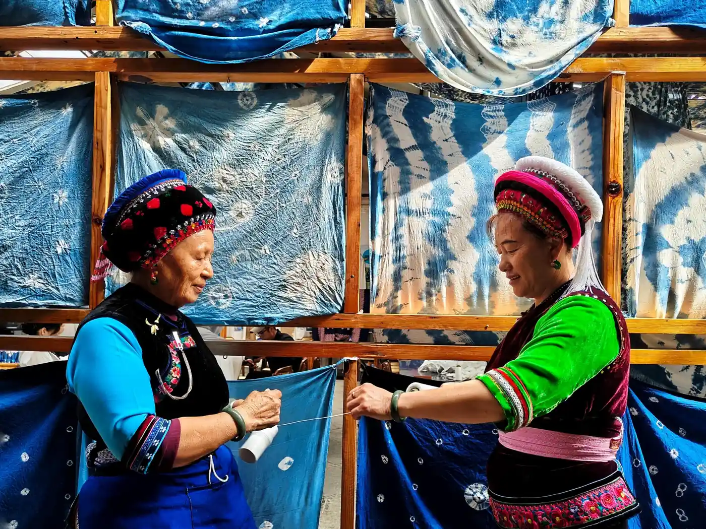 Traditional Bai indigo dyeing experience near Dali, Yunnan