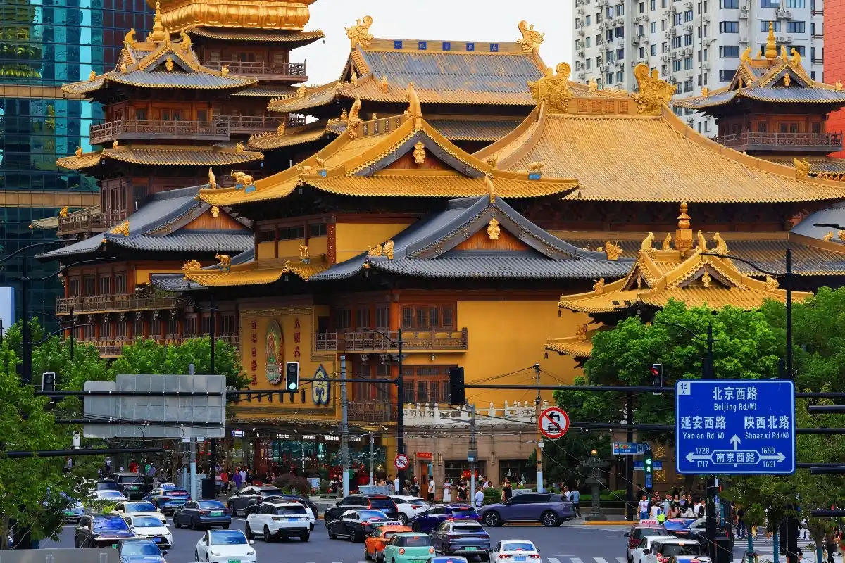 Jing'an Temple in central Shanghai