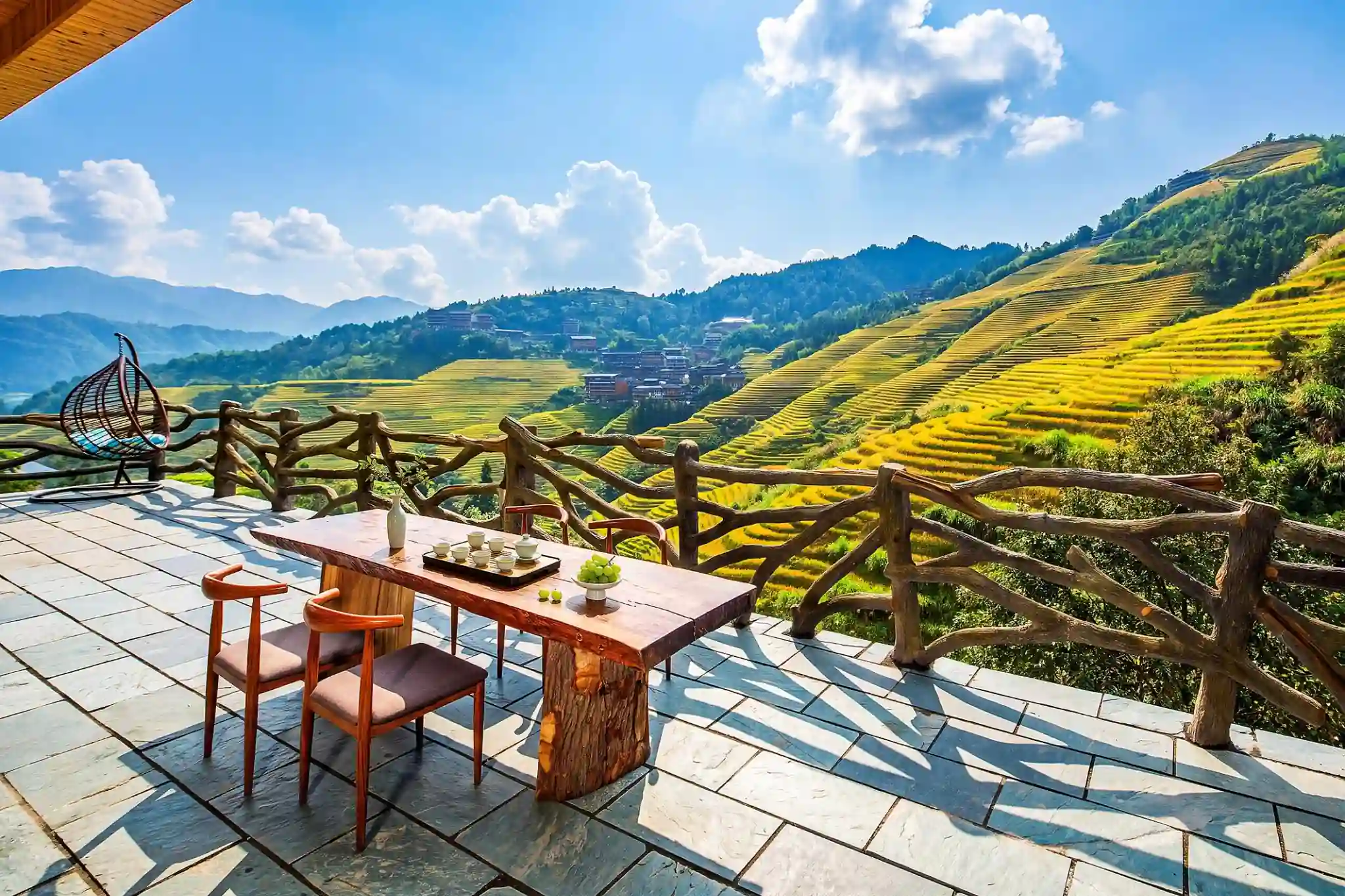 Mountain accommodation overlooking the Longji Rice Terraces