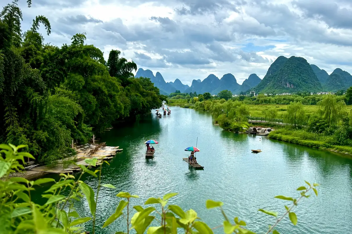 Major travel destinations and landscapes across China