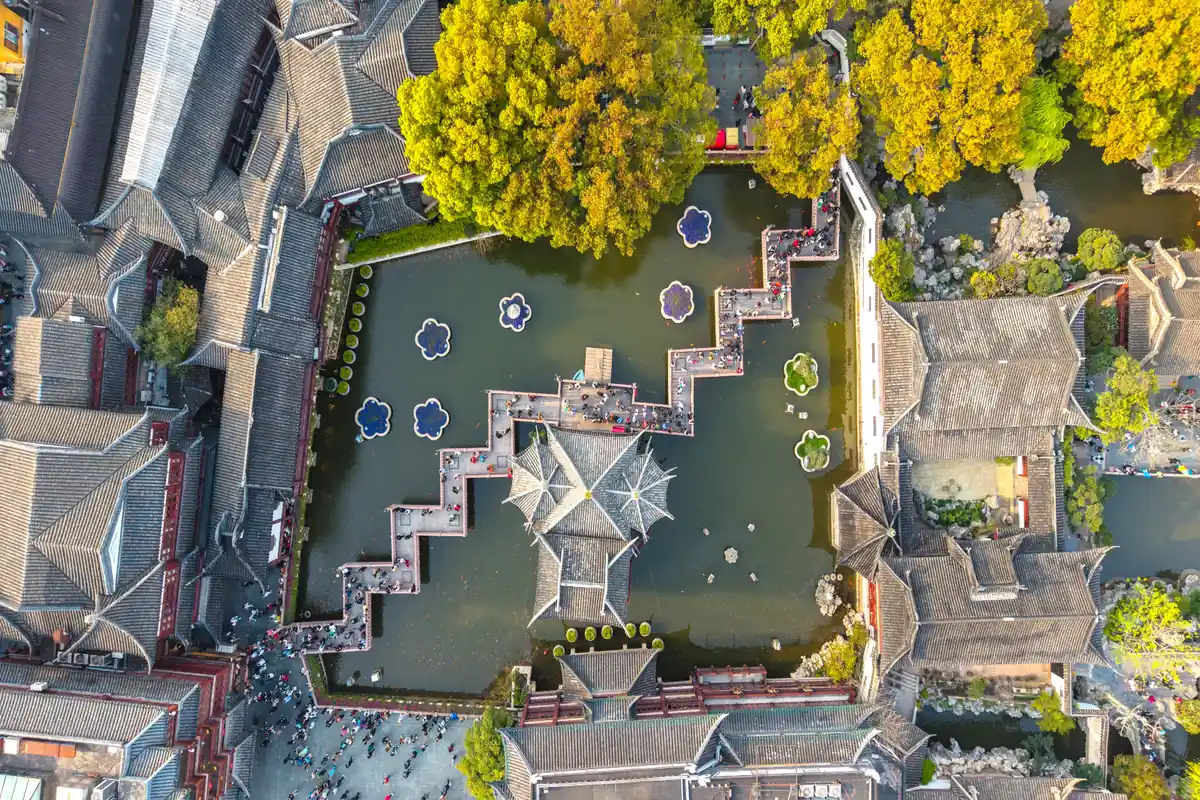 Yu Garden traditional Chinese architecture in Shanghai