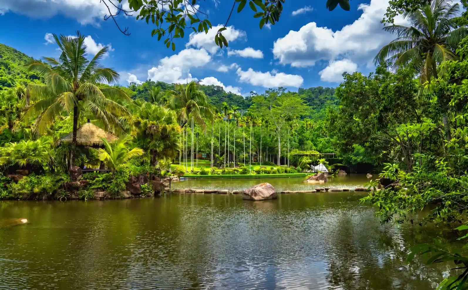 Yanoda Tropical Rainforest in Baoting, Hainan