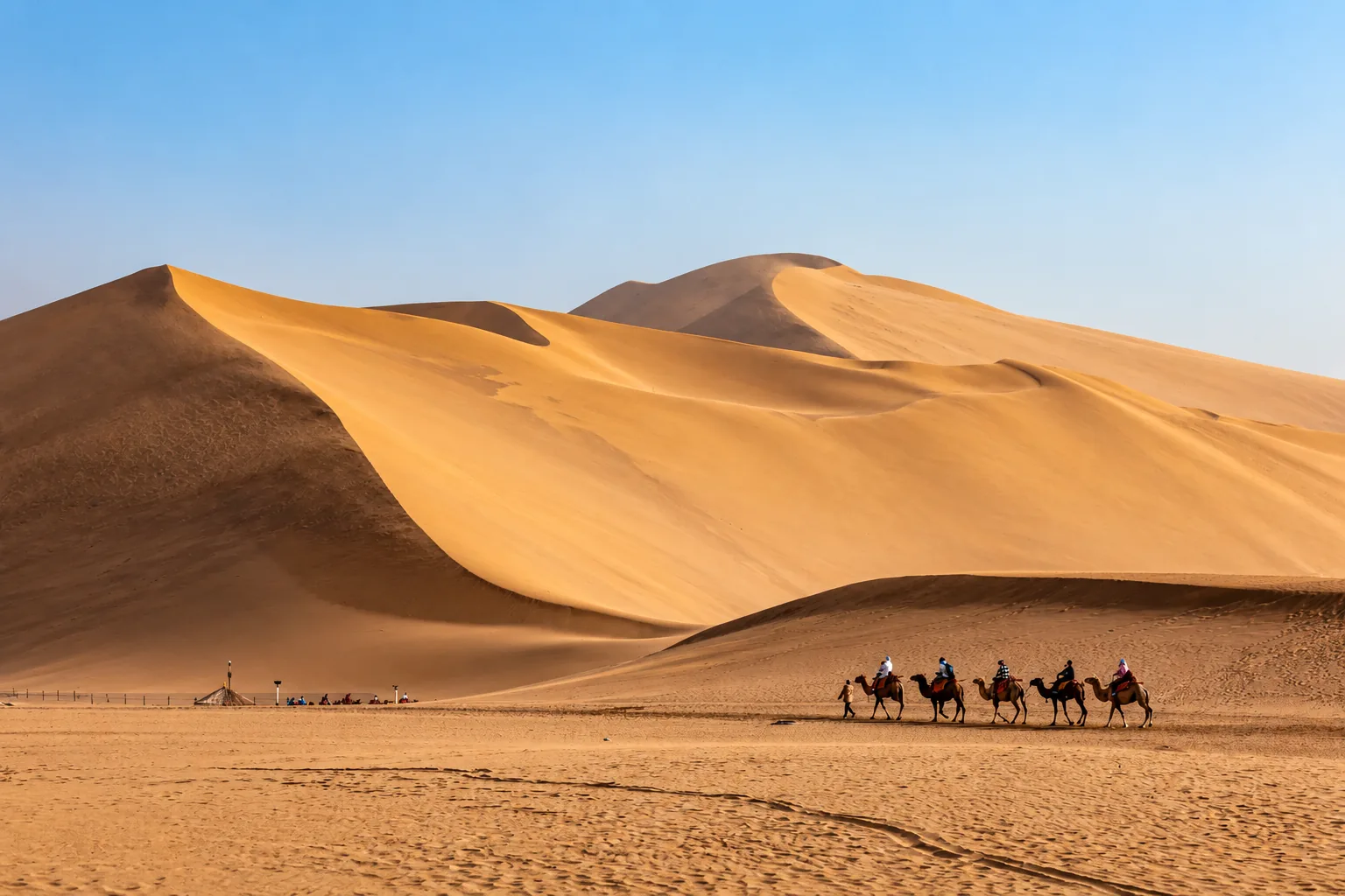 Desert landscape photography near Dunhuang