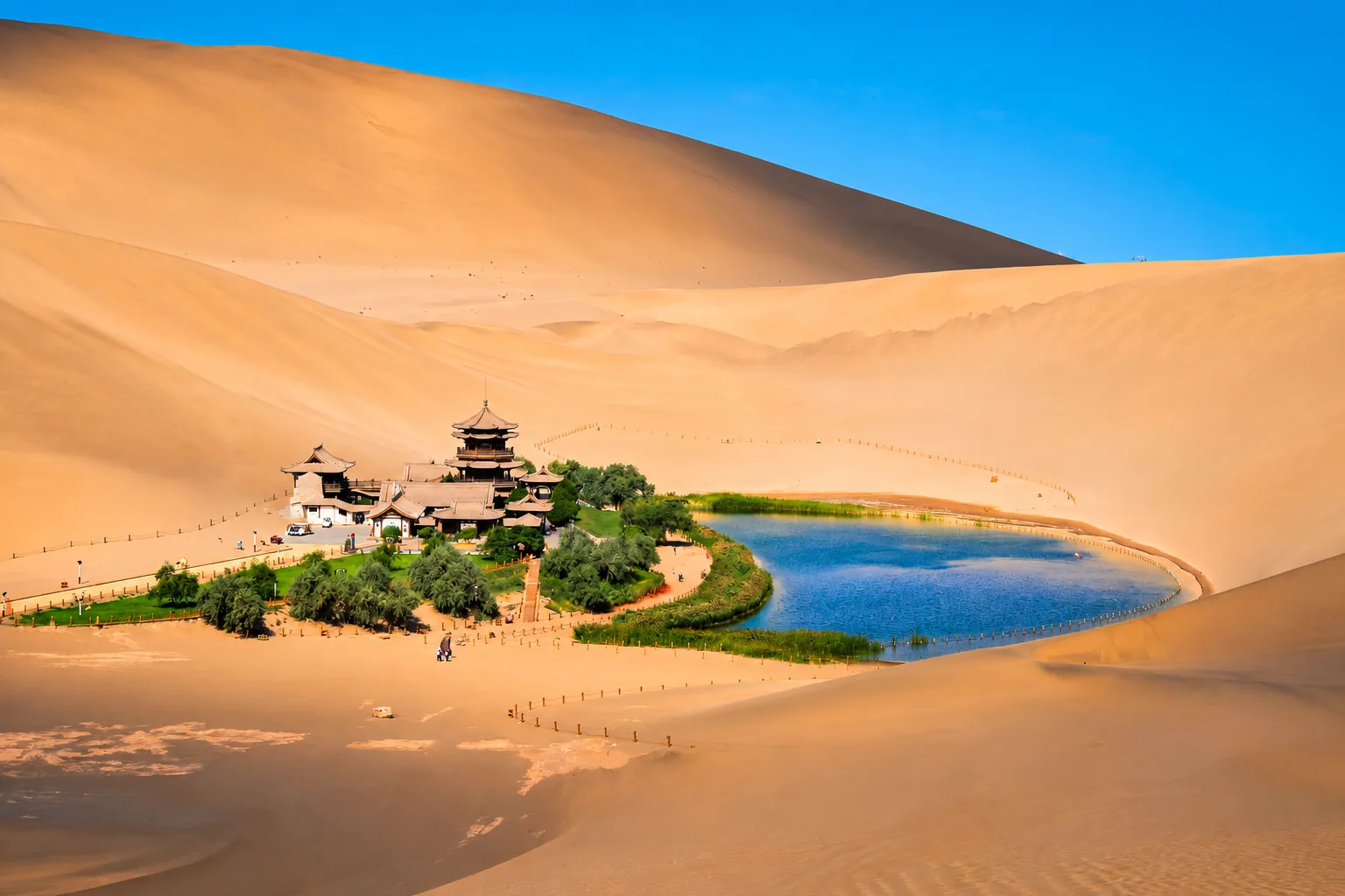Mingsha Mountain and Crescent Spring in Dunhuang
