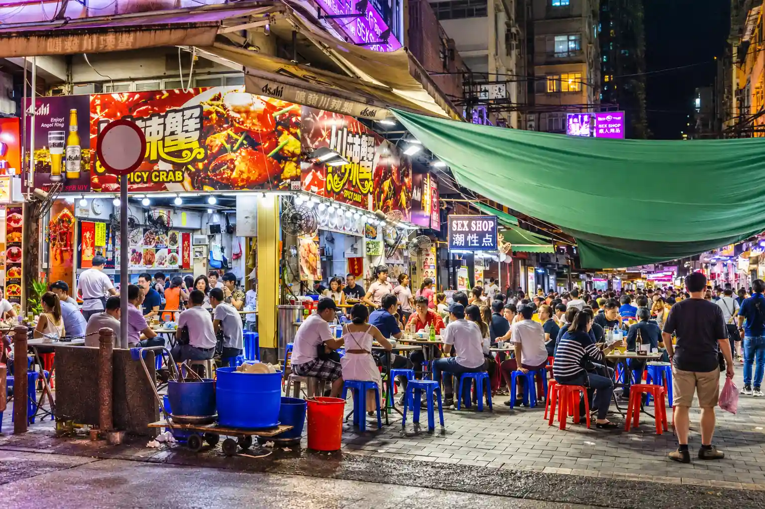 Hong Kong Dai Pai Dong at Night