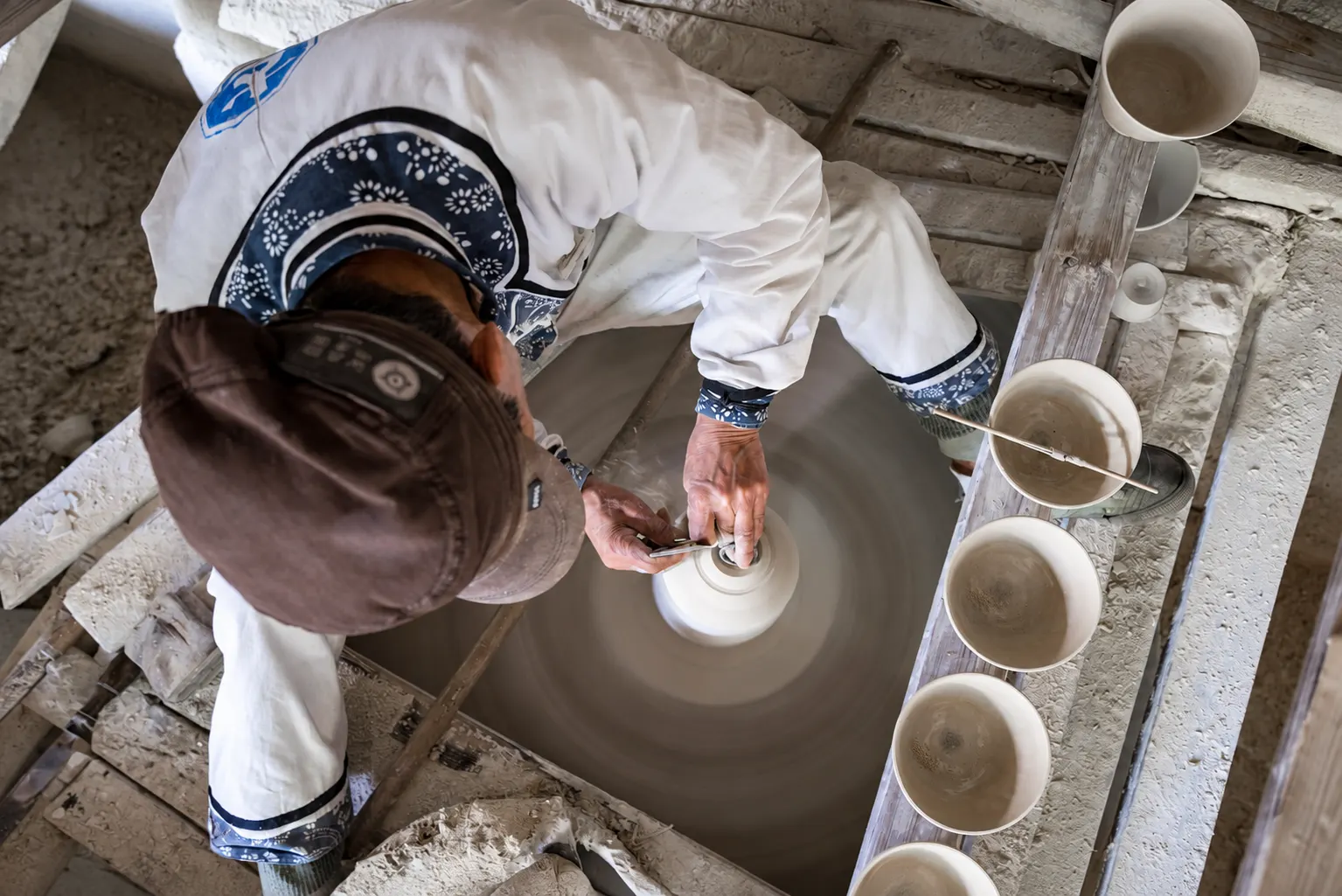 Traditional pottery craftsman in Jingdezhen, Jiangxi