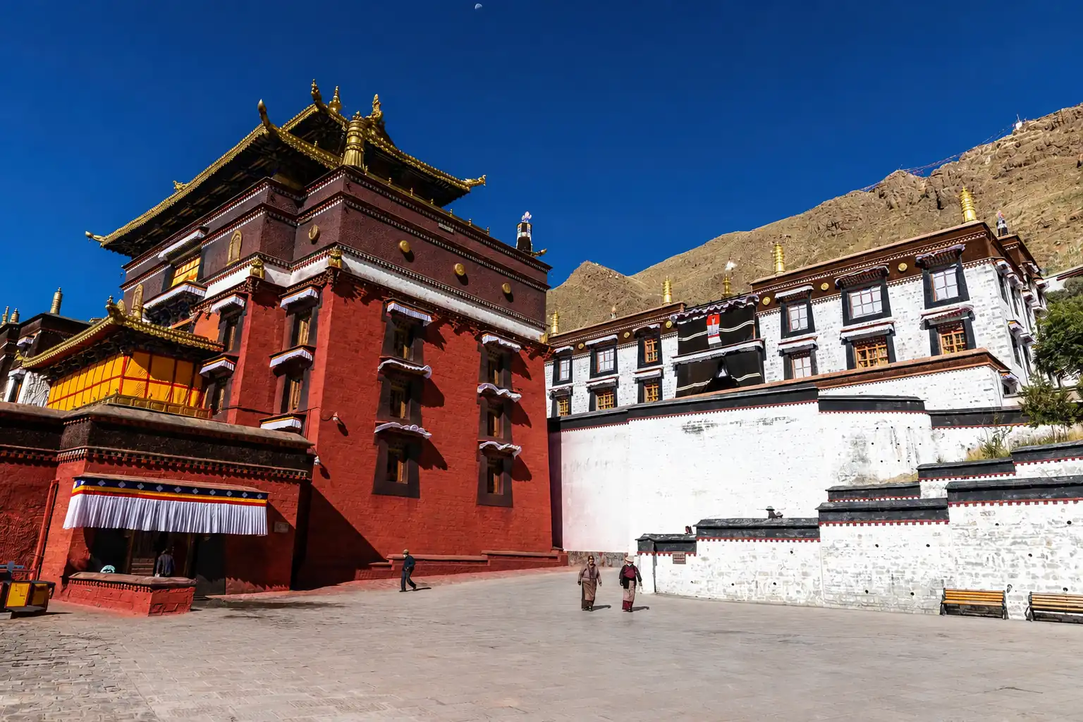 Historic Tibetan Buddhist monastery in Tibet